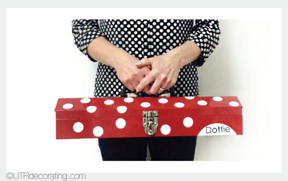 Holiday DIY: Red and White Toolbox